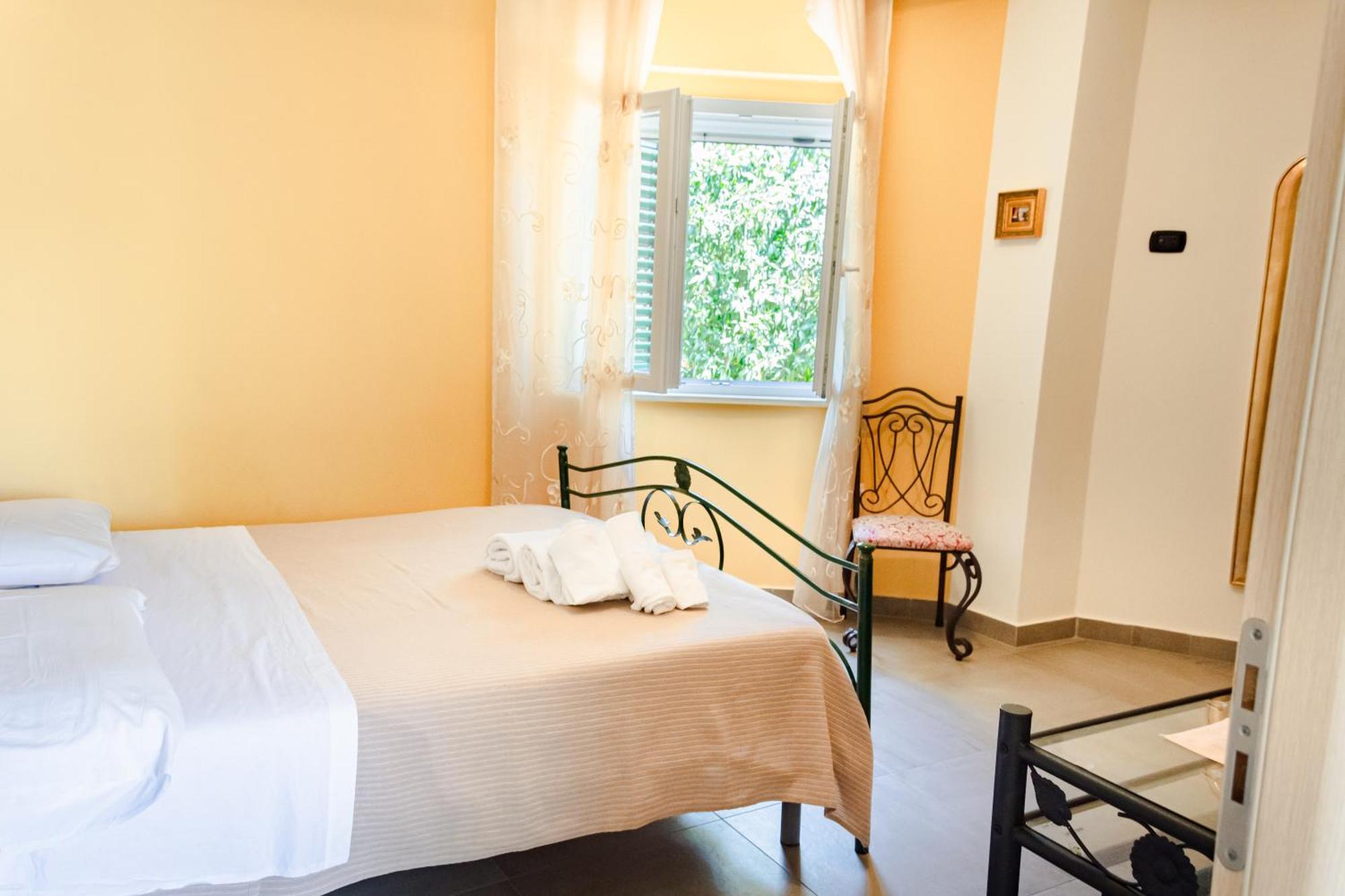 Il Casale Le Tre Volte Guest House Solfara Mare Room photo