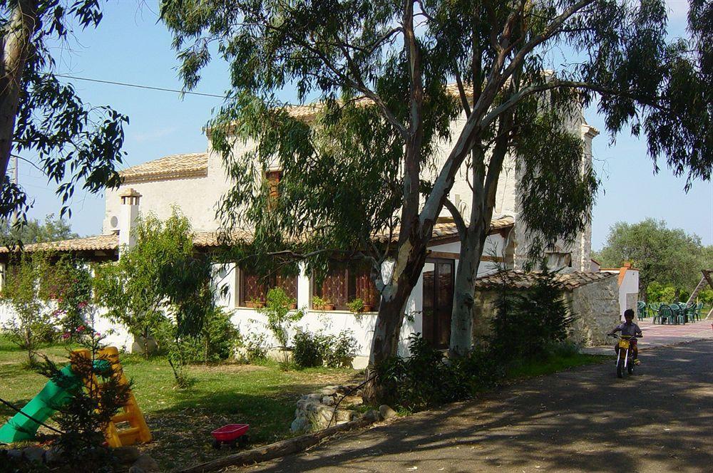 Il Casale Le Tre Volte Guest House Solfara Mare Exterior photo
