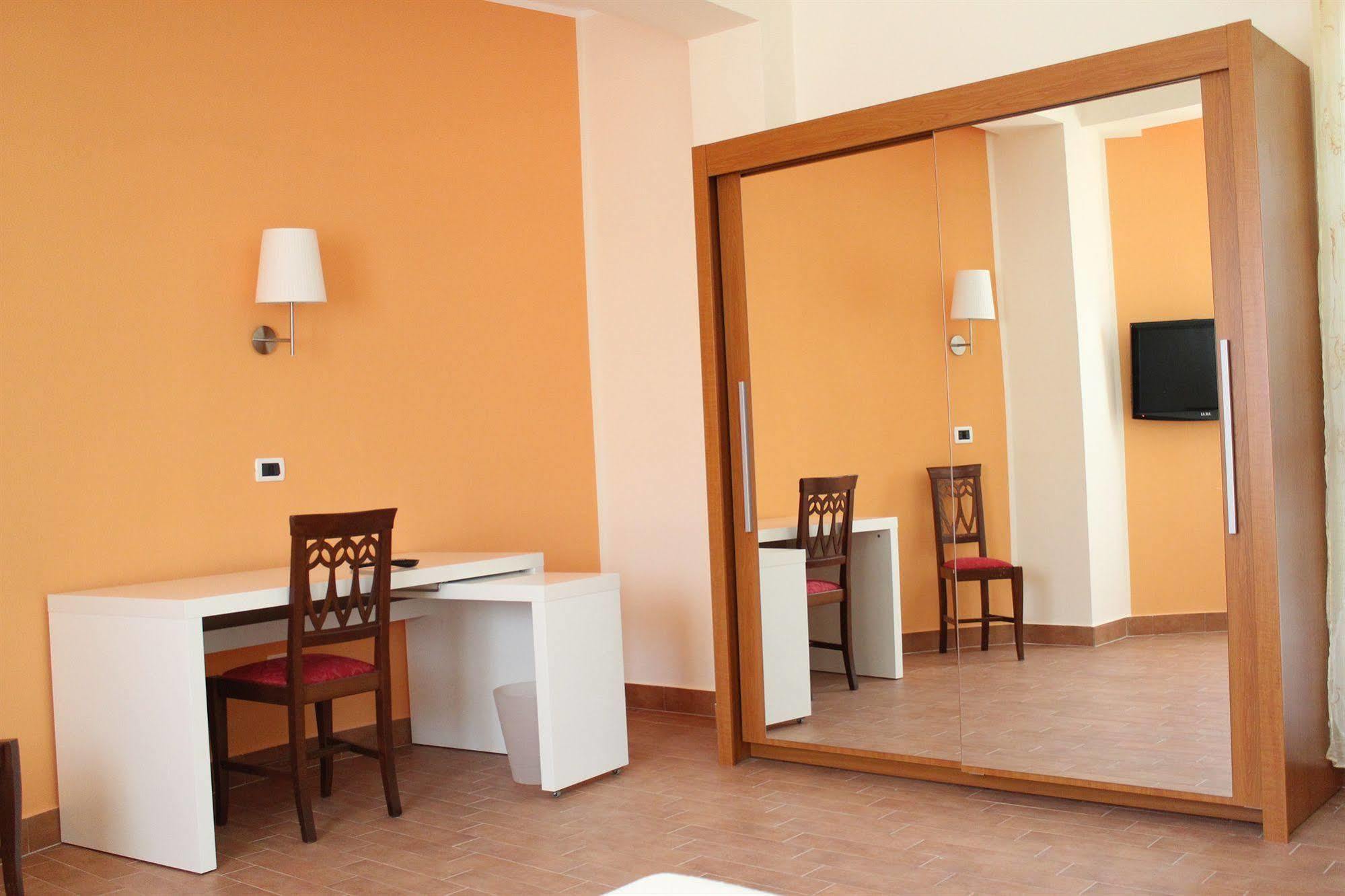 Il Casale Le Tre Volte Guest House Solfara Mare Exterior photo